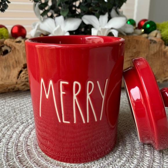🎄Rae Dunn ‘HO HO HO’ & ‘MERRY’ Canister Set🎄 - Picture 7 of 10